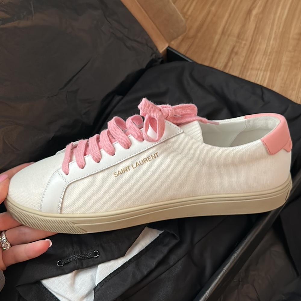 YSL ANDY SNEAKER SIZE 41 NWB PINK